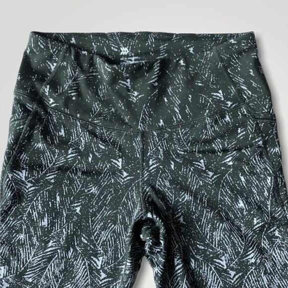 All in motion leggings textured high waist intarsia textured ombre print legging - Picture 5 of 15